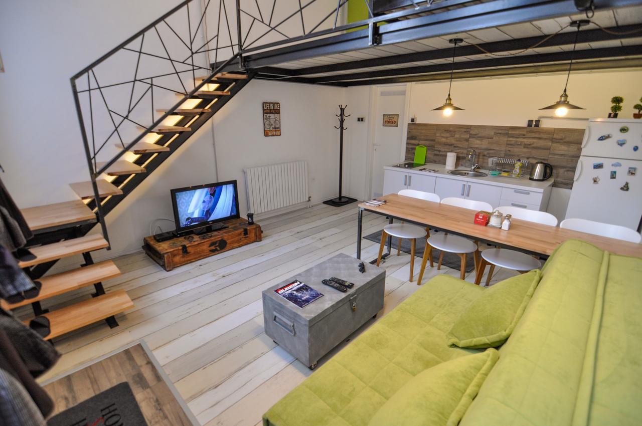 Old Town Studio Loft Apartment Sarajevo Ngoại thất bức ảnh